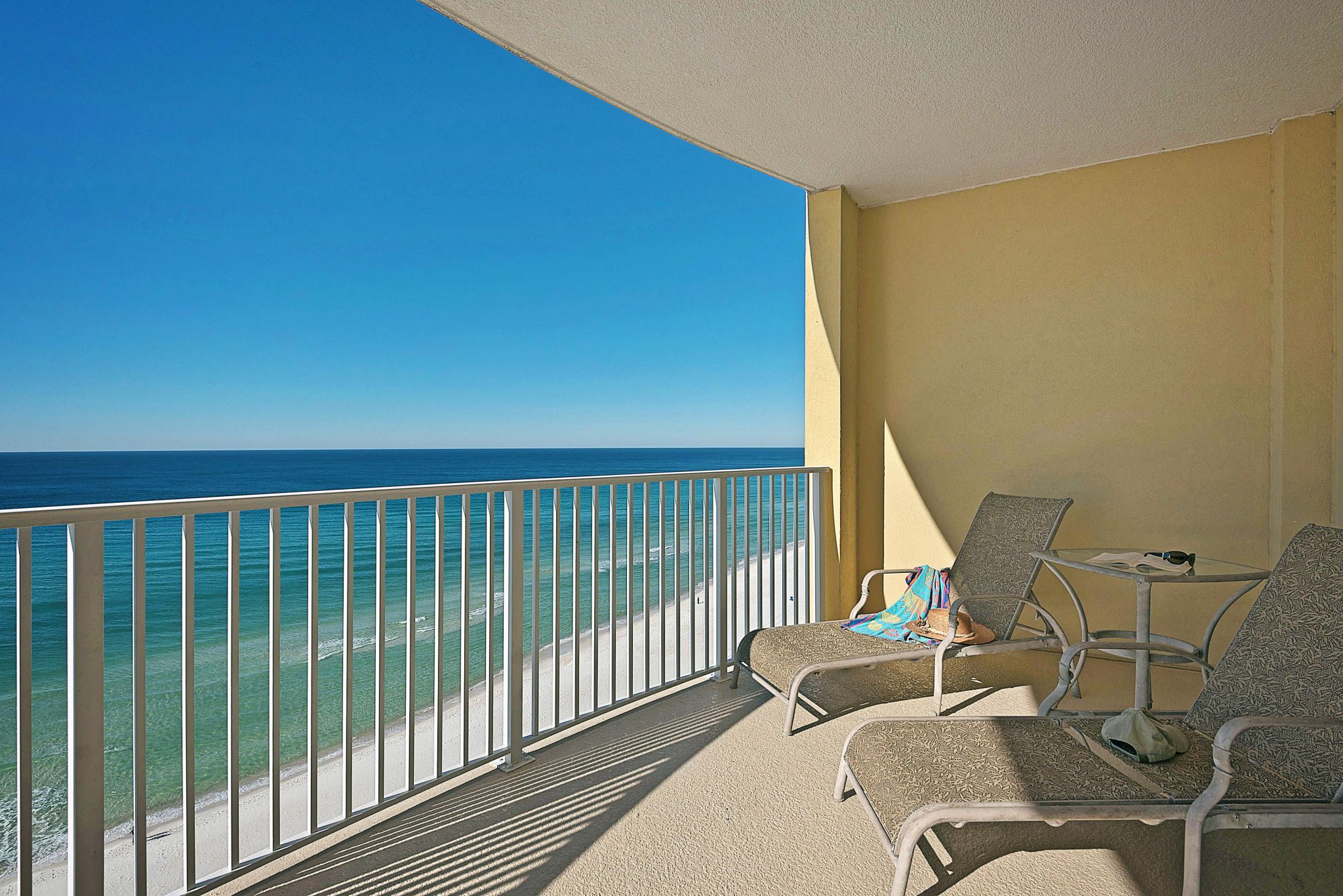 Ocean Villa Condo 1304 interior