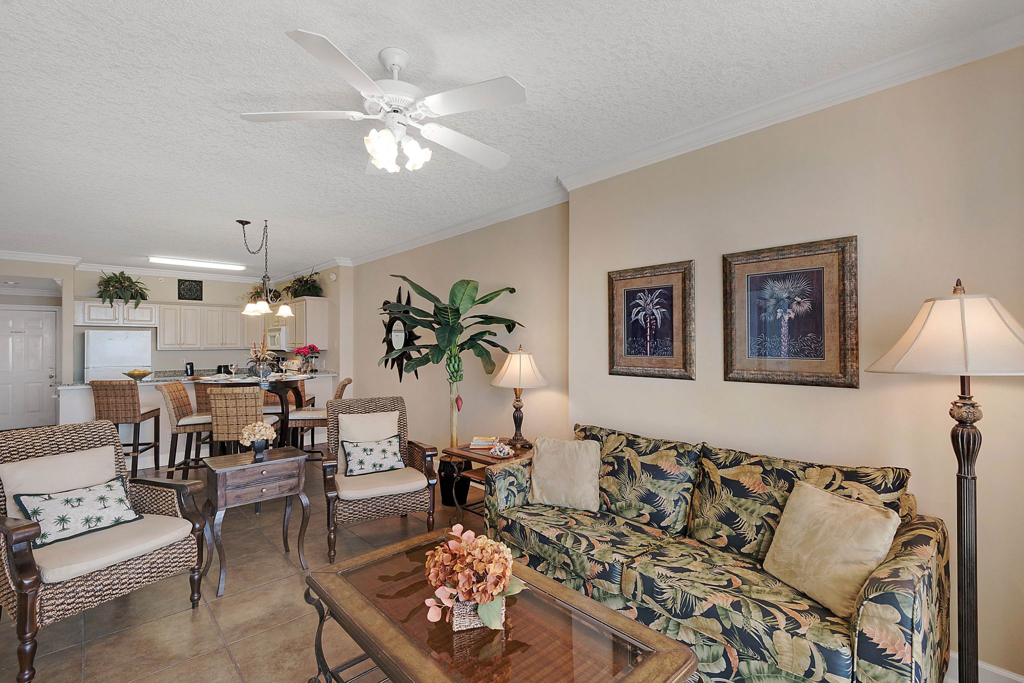 Ocean Villa Condo 1602 interior
