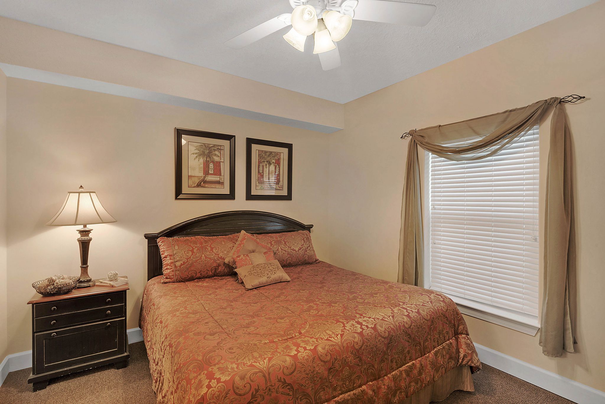 Ocean Villa Condo 1602 interior